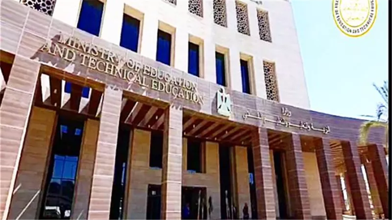 تعرف على تفاصيل توزيع الأسئلة المقالية والاختيارية في امتحانات الثانوية العامة
