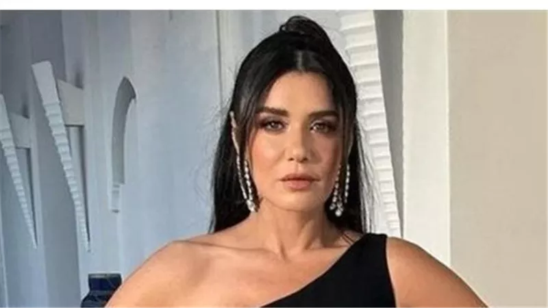 غادة عادل في 
