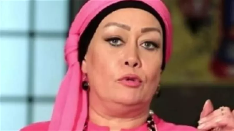 هالة فاخر تستعيد ذكريات 