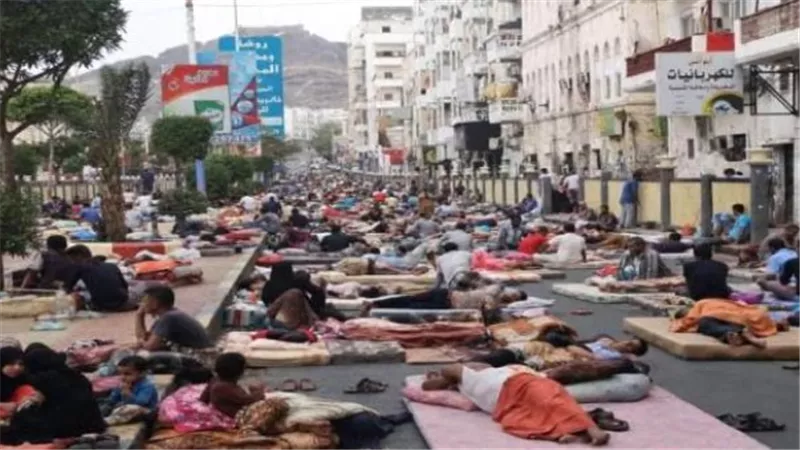عدن في مواجهة الصيف: انقطاعات الكهرباء تحول المدينة إلى ساحة للمعاناة
