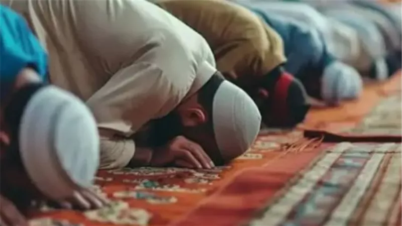جدول مواقيت الصلاة للمسلم اليوم 9 يونيو 2026 بجميع المحافظات