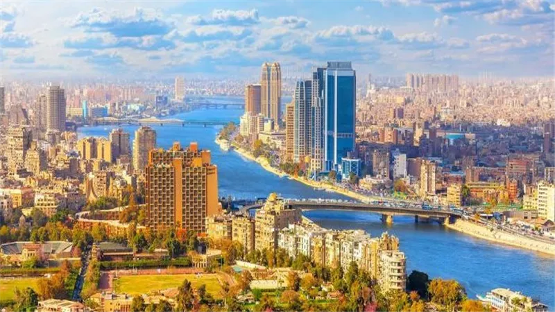 الأرصاد تحذر من طقس الأربعاء: ارتفاع درجات الحرارة ونشاط للرياح على القاهرة الكبرى