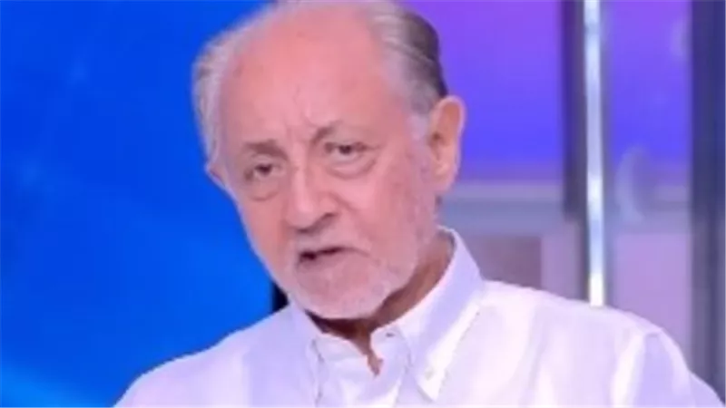 لقاءات خاصة وأدق التفاصيل: رحلة عبد العزيز مخيون في تقمص شخصية موسيقار الأجيال