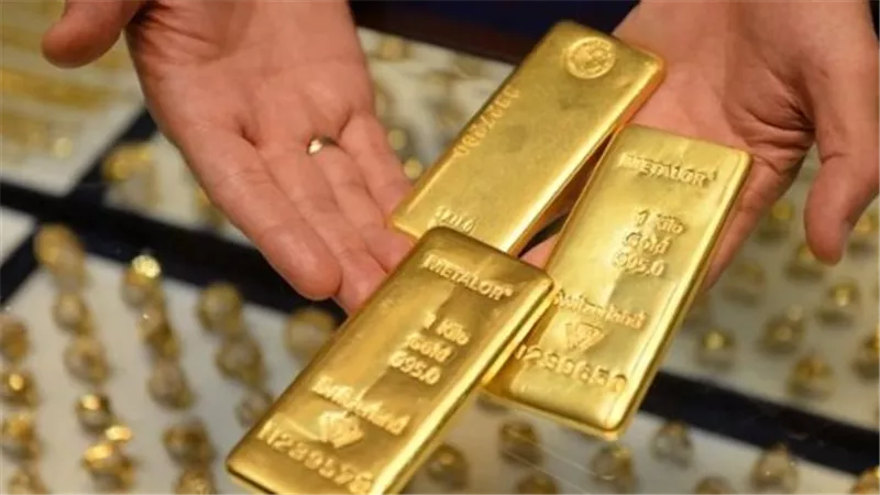 لماذا عاد الذهب للارتفاع؟ أسباب استقرار عيار 21 اليوم في مصر