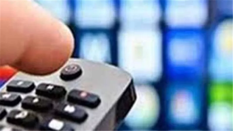 لا تفوت الأحداث الكبرى: تردد القناة الجزائرية الأرضية programme national 2026