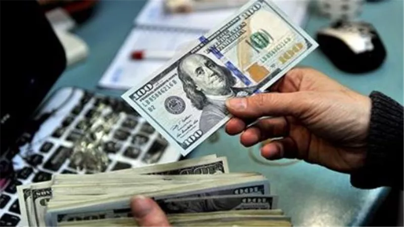 سعر الدولار اليوم في البنك المركزي والبنوك التجارية الكبرى بمصر