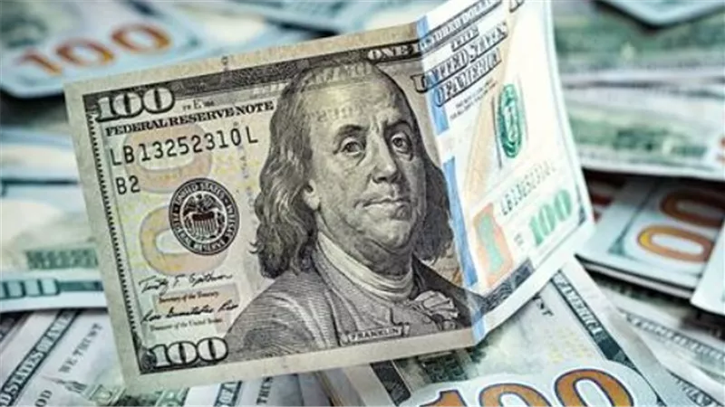 تفاصيل أسعار الدولار في كبرى البنوك المصرية