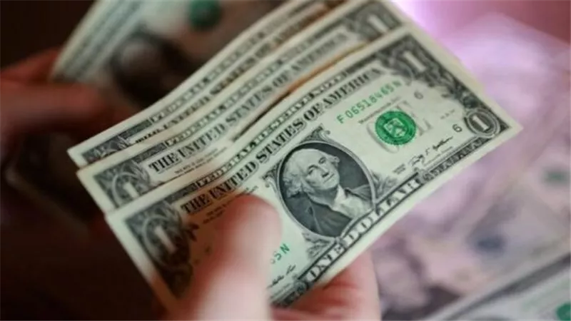 سعر الدولار اليوم الأربعاء 10 يونيو: مؤشرات الاستقرار تسيطر على الأسواق المصرفية