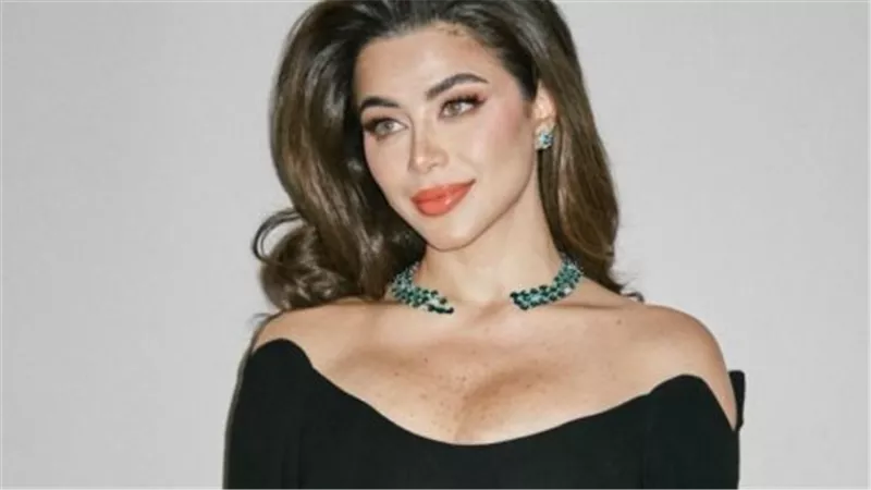 حكاية يارا السكري: ابنة المخرج السينمائي التي رسمت طريقها الخاص في الفن