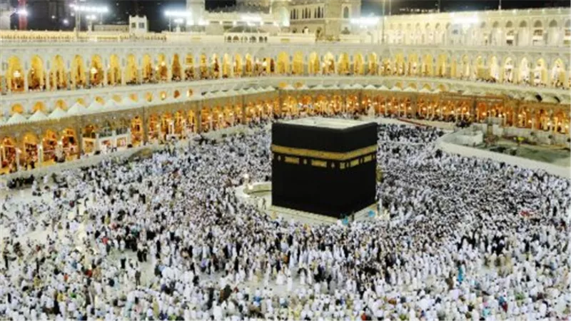تفاصيل مراسم تغيير كسوة الكعبة المشرفة