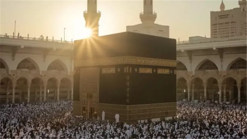 رحلة العمرة 2026: دليلك لاختيار البرنامج الأنسب ومستندات السفر المطلوبة