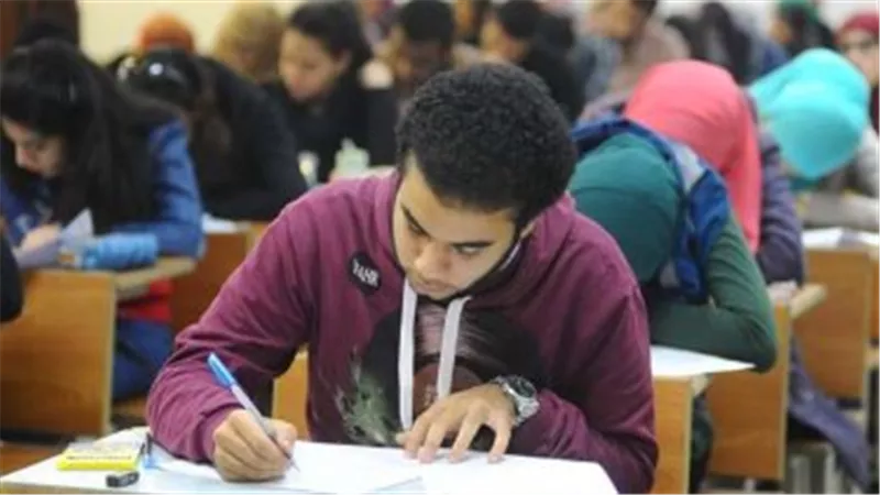 اليوم.. 922 ألف طالب يؤدون امتحانات التربية الدينية والوطنية