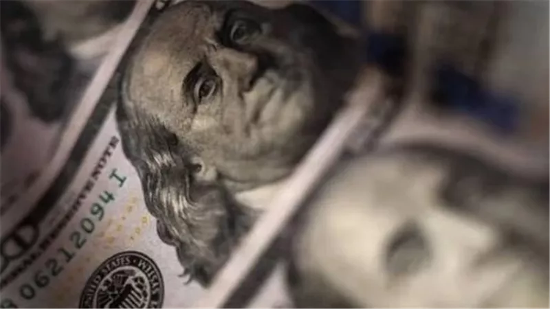 استقرار سعر الصرف: قراءة في تقرير بنوك مصر اليوم