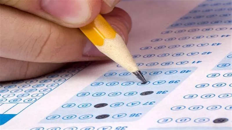 الثانوية العامة 2026: تفاصيل جدول الامتحانات للنظامين الجديد والقديم ومواعيد المواد الأساسية