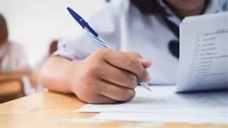 ماراثون الثانوية العامة يتواصل: اليوم هو المحطة الأبرز في المواد غير المضافة للمجموع
