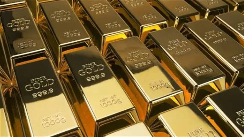 مستقبل المعدن الأصفر: هل تستمر موجة التراجعات في أسعار الذهب خلال الأيام المقبلة؟
