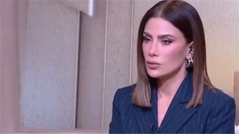 كواليس الدراما: صبا مبارك تنتقد ختام أحداث مسلسل «ورد على فل وياسمين»