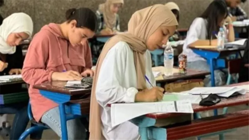 وزارة التعليم: توزيع درجات امتحان اللغة العربية ومعايير الأسئلة الجديدة