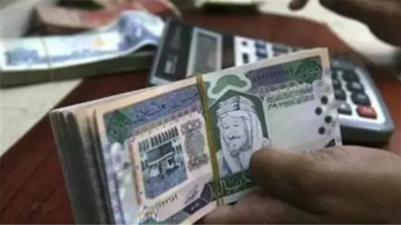 استقرار نسبي لسعر الريال السعودي في البنوك المصرية بمستهل التعاملات