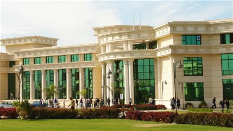التعليم العالي تعلن قائمة الجامعات الخاصة المعتمدة: دليلك الكامل للتقديم 2026