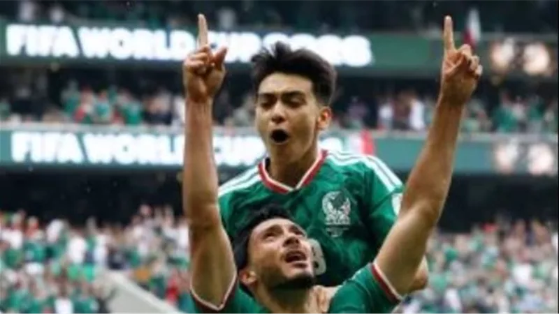 خيمينيز يقود المكسيك وفالنسيا على رأس تشكيل الإكوادور في كأس العالم 2026