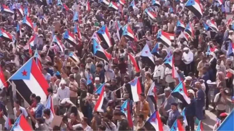 الإرادة الجنوبية في مواجهة الرهانات الخاسرة: لن نكون وقودًا لتفاهمات مشبوهة