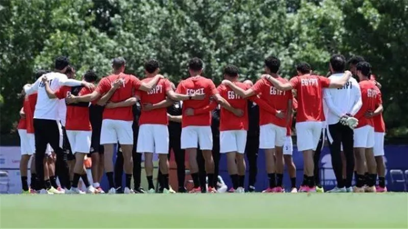 وزير الرياضة: حسام حسن رد على المشككين.. وسنُكرمه ونُحسن عقده بعد كأس العالم