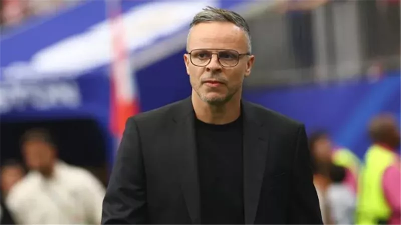 مدرب المغرب يدعو للتواضع ويكشف تفاصيل إصابة إسماعيل صيباري