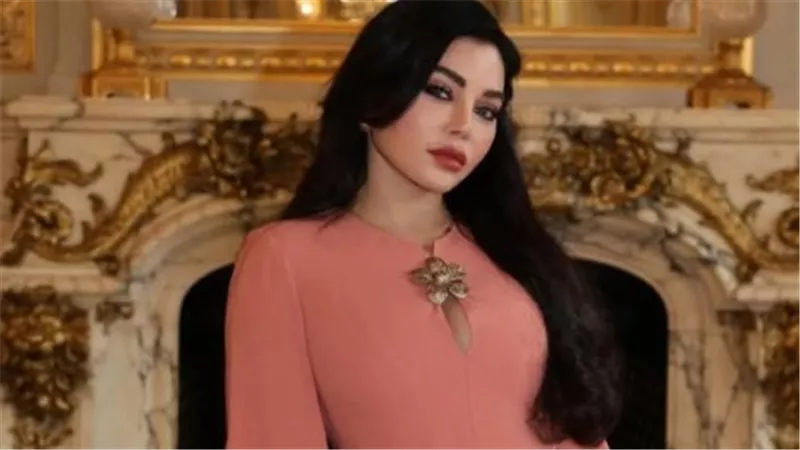 تفاعل واسع من جمهور هيفاء وهبي مع رسالتها الغامضة والفستان الأبيض