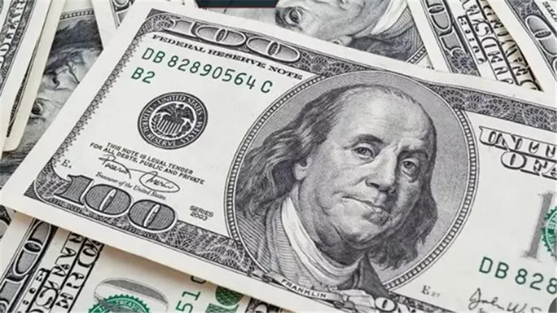 دليل أسعار الصرف اليوم.. سعر الدولار في البنوك المصرية لحظة بلحظة