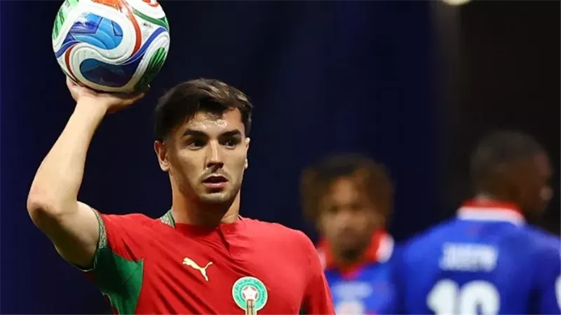 دياز واثق من تأهل المغرب على حساب فرنسا ويكشف حديثه مع مبابي