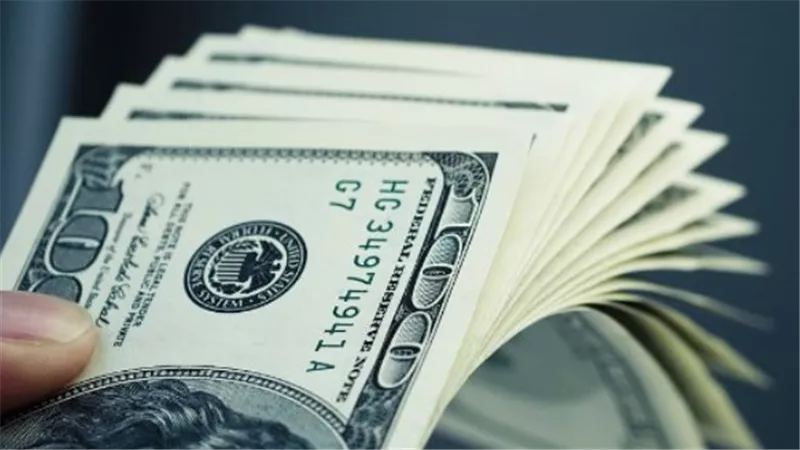 سعر الدولار اليوم: استقرار ملحوظ في تعاملات الخميس بالقطاع المصرفي