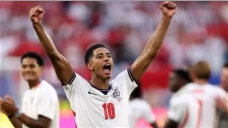 بيلينجهام يتوهج في كأس العالم.. أرقام مذهلة تقود إنجلترا إلى نصف النهائي