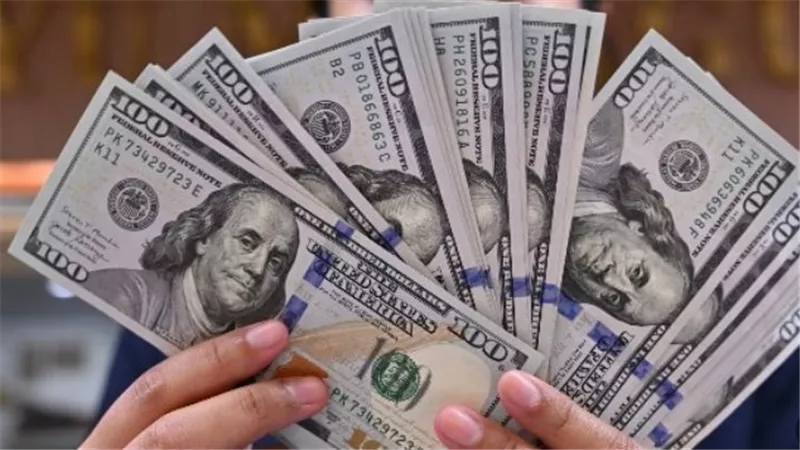 جولة في البنوك المصرية: سعر الدولار في ختام التعاملات المبكرة