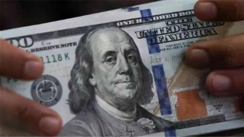 دليل المستثمر لأسعار العملات: الدولار يستقر أمام الجنيه المصري