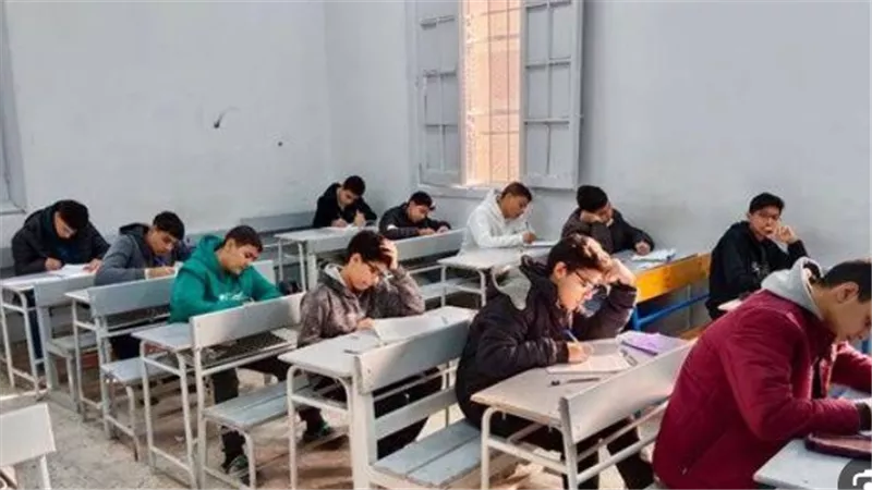 تفاصيل جداول امتحانات الصفين الأول والثاني الثانوي الدور الثاني بالجيزة