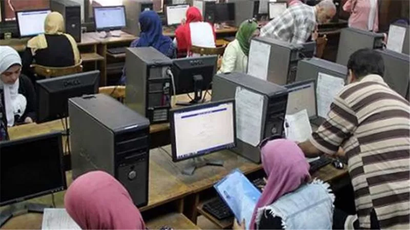 دراسة التكنولوجيا الحيوية: بوابة الابتكار العلمي والفرص الوظيفية الواعدة