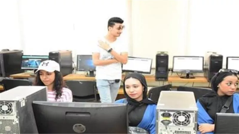 آفاق مهنية بلا حدود لخريجي التكنولوجيا الحيوية بجامعة العاصمة