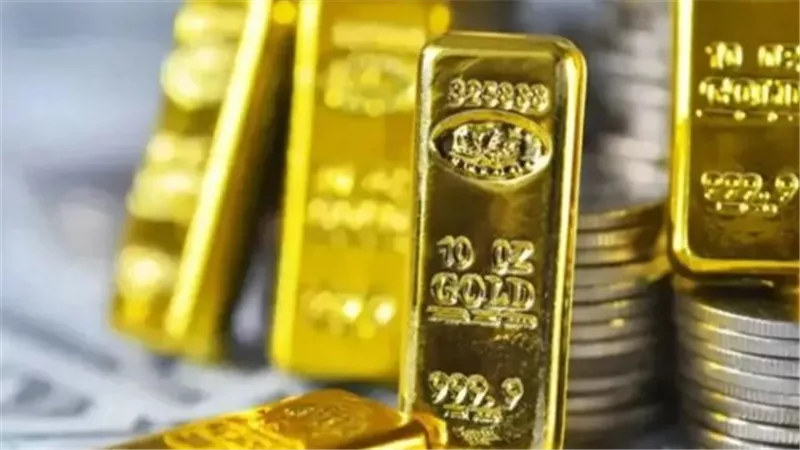 تأثير سعر الدولار على أسعار الذهب في مصر مع بداية تعاملات الأحد