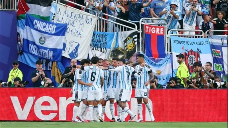 تشكيل الأرجنتين المتوقع أمام إسبانيا اليوم في نهائي كأس العالم 2026