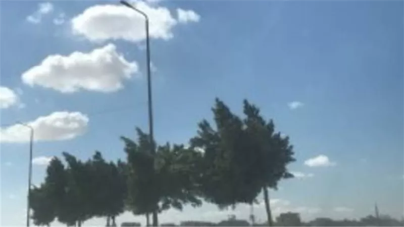 تقرير مفصل عن حالة الشواطئ وارتفاع الأمواج في الإسكندرية ومطروح