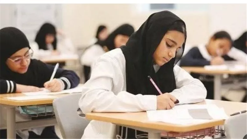 دليلك المتكامل لمعرفة الشعب الدراسية وطرق استلام النتيجة على الهاتف المحمول