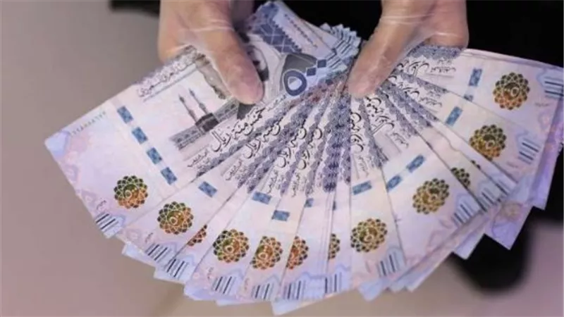 أسعار الريال السعودي في أكبر البنوك الحكومية