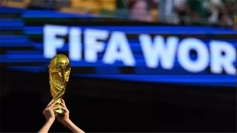 64 منتخبا.. رئيس كونميبول يفجر مفاجأة قوية بشأن كأس العالم 2030