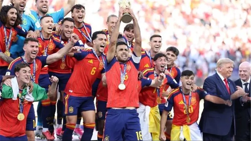 الضرائب تلتهم مكافآت أبطال العالم.. لاعبو إسبانيا يخسرون نصف الجوائز