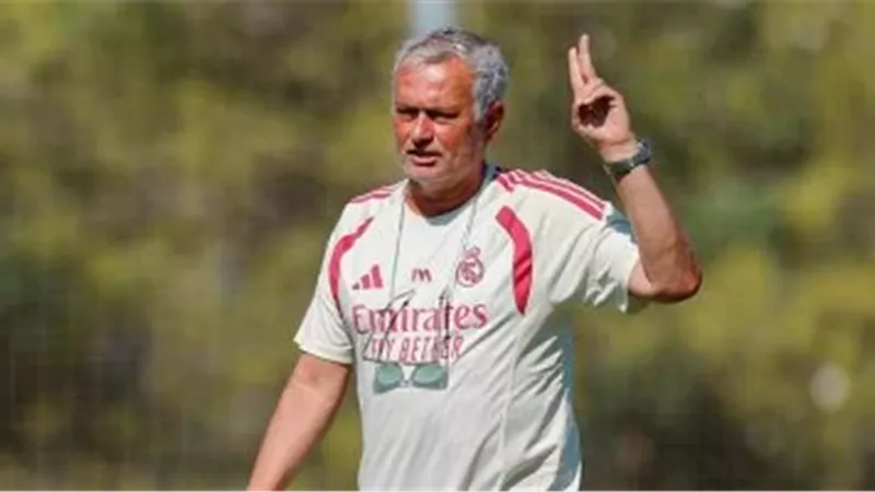 ريال مدريد يبدأ الاستعداد للموسم الجديد ومورينيو يستهدف رودري