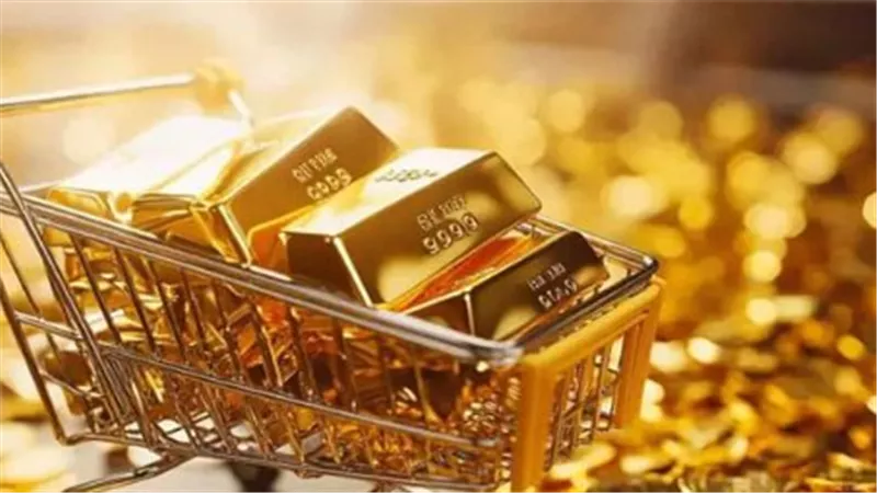 تحركات الذهب عالميًا تنعكس على السوق المصرية.. تعرف على أحدث الأسعار