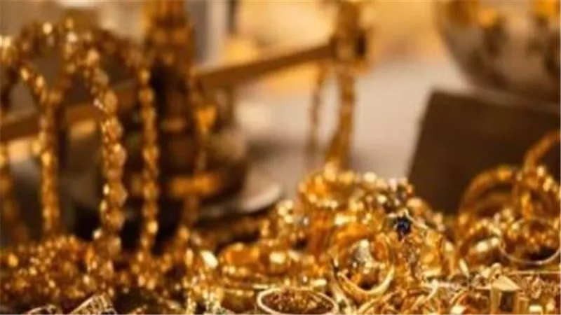 أسعار الذهب اليوم الأحد 2 أغسطس 2026.. تفاصيل الأعيرة والجنيه الذهب