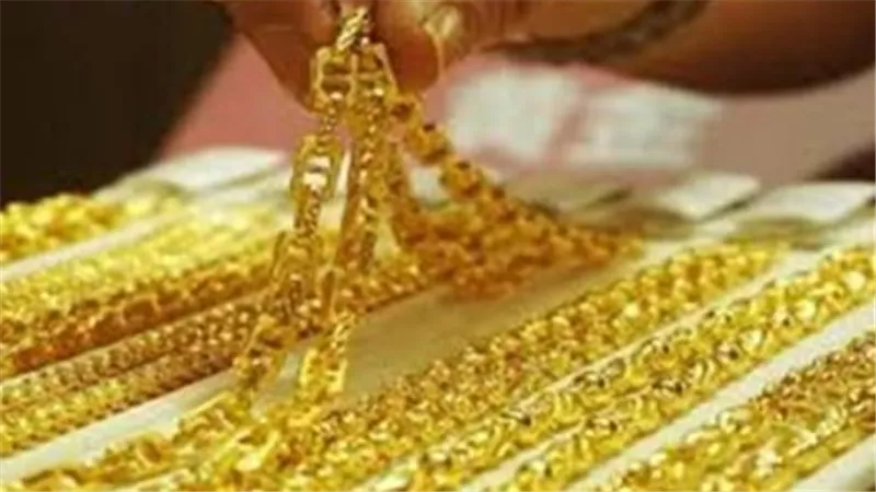 أسعار الذهب اليوم في مصر.. الجنيه الذهب يحافظ على مكاسبه والدولار يدعم استمرار الارتفاع