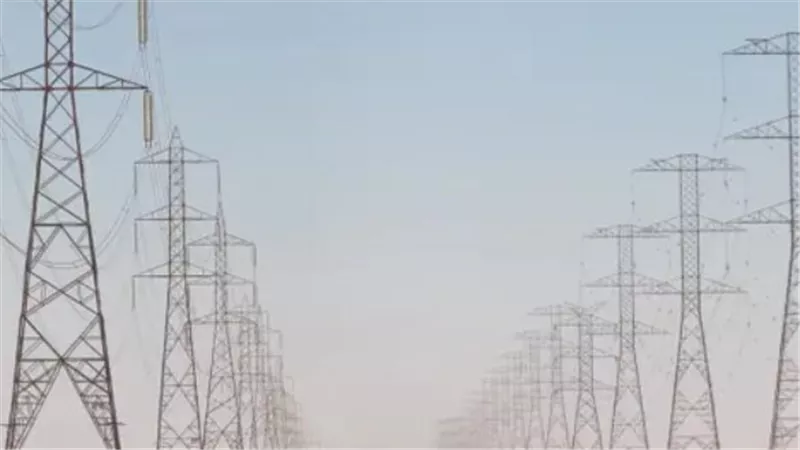 الكهرباء تعلن التعريفة الجديدة.. الدولة تتحمل 100 مليار جنيه سنويًا لدعم المواطنين